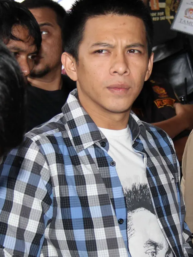 Genap Berusia 39 Tahun, Ini 6 Potret Lawas Ariel NOAH di Awal Karier