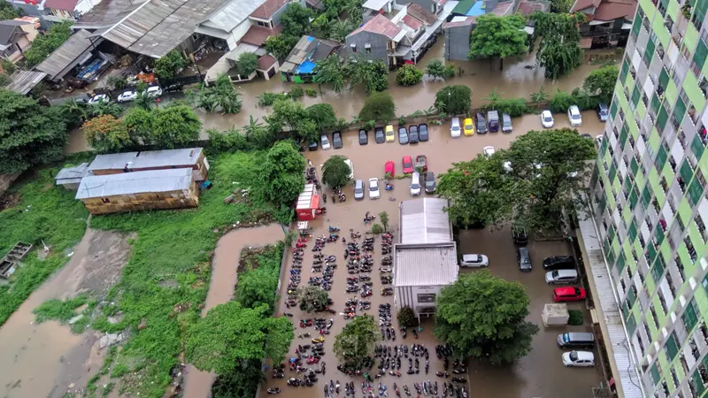 Apartemen Sentra Timur, Cakung terendam banjir