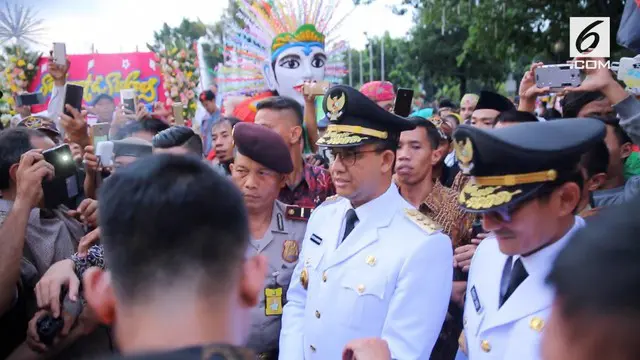 VIDEO: Suasana Pesta Rakyat Sambut Anies-Sandi