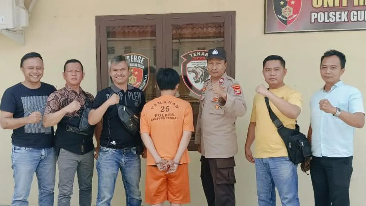 Tersangka RS (23) saat diamankan Polsek Gunung Sugih.