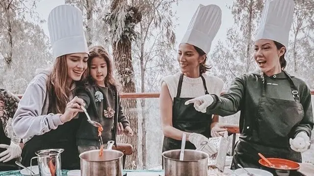 Serunya ikut kelas memasak bersama chef dari Plataran Bromo/Instagram @plh.bromo