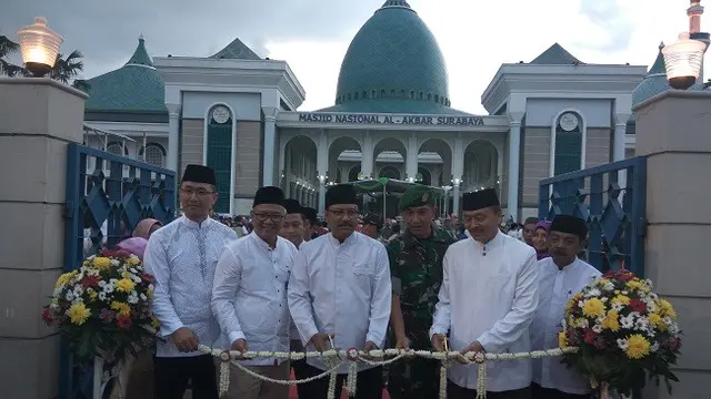 Tradisi Megengan di Festival Ramadan Masjid Agung Surabaya