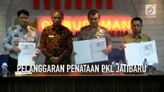 Ombudsman memberikan laporan akhir hasil pemeriksaan penataan PKL Jatibaru.