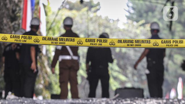 FOTO: Puslabfor Mabes Polri Olah TKP Kebakaran Gedung Kejaksaan Agung