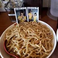 Kalau kamu rindu berat dan ingin bertemu dengan idola, coba deh atasi dengan Cheki Meshi. (Sumber Foto: Kapanlagi.com)