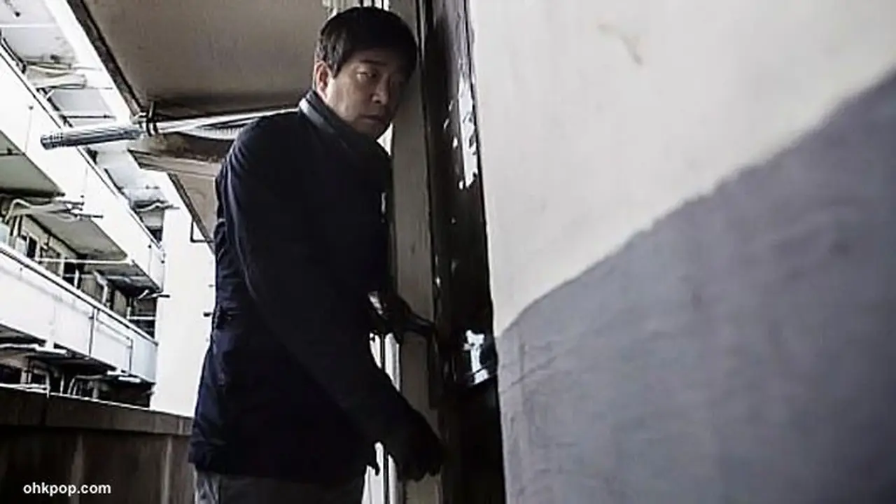 hide-and-seek--130711c.jpg