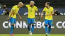 Tim Selecao sementara kokoh di puncak klasemen Grup B. Neymar dan kawan-kawan selanjutnya akan menghadapi Kolombia pada hari Kamis, 24 Juni 2021. (AP/Silvia Izquierdo)