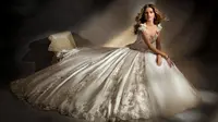 Ini dia tren busana pengantin di tahun 2015 menurut desainer Rusly Tjohnadi. 