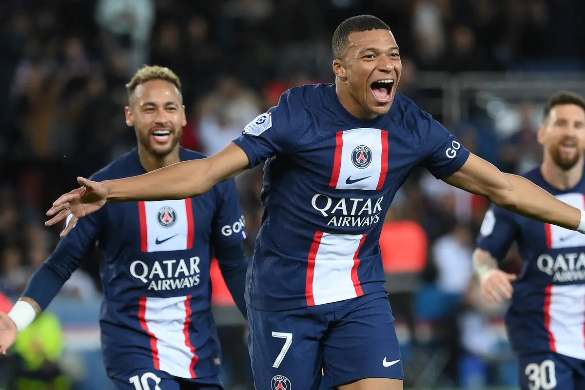 Foto: Daftar 5 Raja Hattrick di Liga Top Eropa Tahun 2022, Kylian Mbappe Paling Gacor