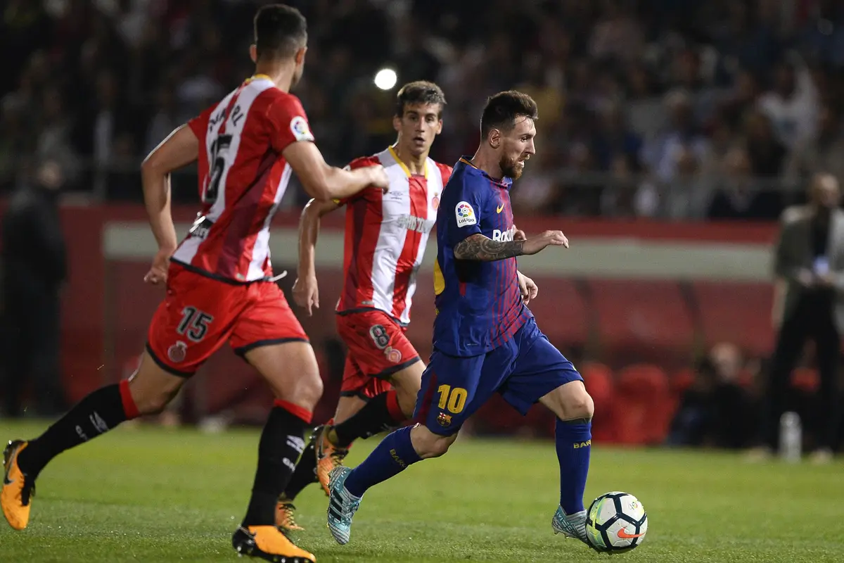 FOTO: Bungkam Girona, Barcelona Jaga Kesempurnaan