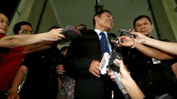 Kepala PPATK, M Yusuf, mengaku mendatangi KPK tidak untuk membahas nama menteri, Jakarta, Kamis (23/10/2014) (Liputan6.com/Miftahul Hayat)  