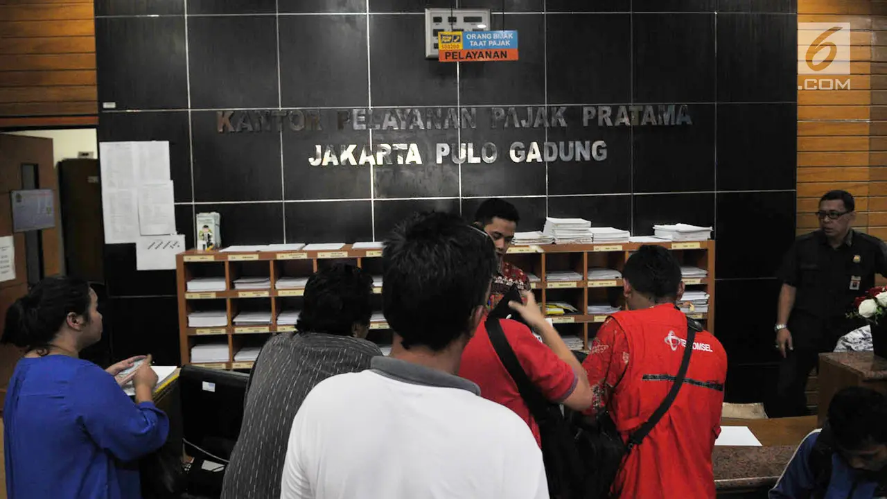 Jelang Hari Terakhir, Warga Serbu Kantor Pajak Lapor SPT