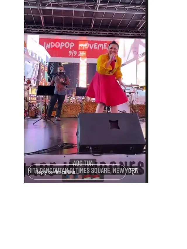8 Momen Fitri Carlina di New York, Gelar Dangdutan di Times Square