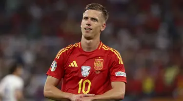 Daniel Olmo merayakan gol bunuh diri Prancis dan gol kedua Spanyol saat laga semifinal Euro 2024 di Arena Sepak Bola Munich di Munich pada 9 Juli 2024. Saat ini, Daniel Olmo sudah mengoleksi tiga gol dan berpeluang meraih gelar pencetak gol terbanyak mengingat Spanyol akan berlaga di final Euro 2024 melawan Inggris. (FRANCK FIFE/AFP)