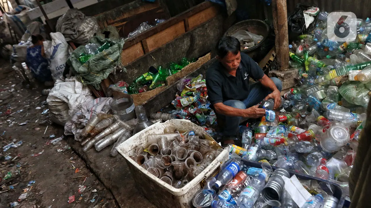 Berburu Cuan dari Limbah Sampah