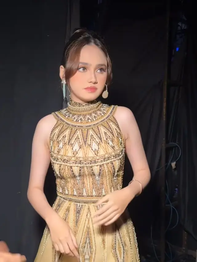 Syifa Hadju dan Cut Syifa di Ajang Penghargaan SCTV Award 2024.