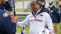 Presiden Direktur AHM, Toshiyuki Inuma saat berada di Ricardo Tormo, Valencia, Spanyol (Astra Honda Motor)