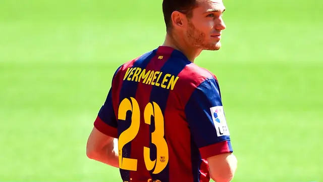 Pelatih Barcelona Girang Vermaelen Telah Pulih