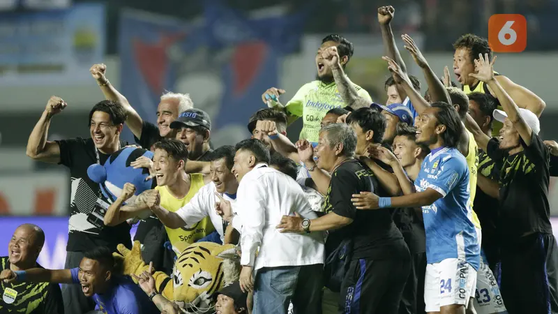 Liga 1 Indonesia 2018 : Persib Bandung Vs Persija Jakarta