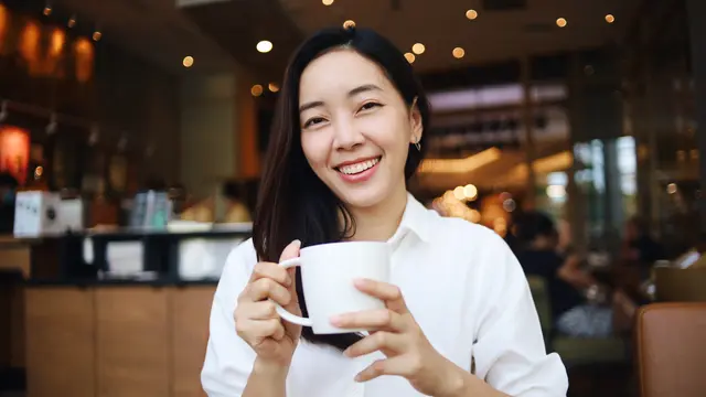 cantik baik bahagia tenang dewasa kalem