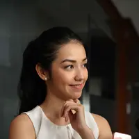 Velove Vexia saat menghadiri sidang lanjutan OC Kaligis di Pengadilan Tipikor, Jakarta Pusat pada Rabu (25/11/2015) (Nuwahyunan/Bintang.com)