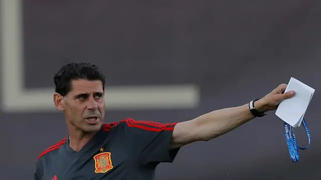 Fernando Hierro Pimpin Timnas Spanyol di Piala Dunia 2018