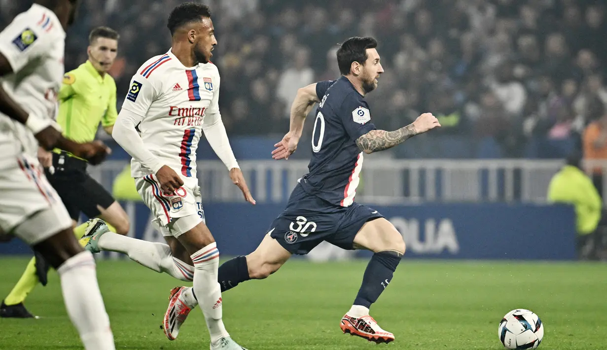 Secara keseluruhan, performa Lionel Messi terbilang luar biasa. La Pulga total melepas tujuh tembakan, lima di antaranya tepat sasaran. Messi juga tercatat empat kali melakukan dribble sukses dari enam percobaan. (AFP/Jeff Pachoud)