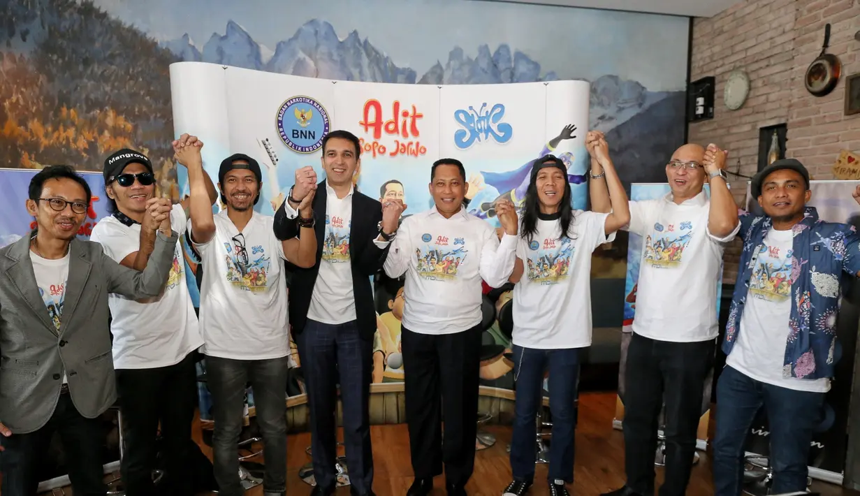 Grup musik Slank bersama Kepala Badan Narkotika Nasional (BNN) Budi Waseso bermain dalam serial animasi Adit Sopo Jarwo. Manoj dari MD Animation sengaja mengajak kepala BNN dan Slak untuk mengampanyekan bahaya narkoba. (Adrian Putra/Bintang.com)