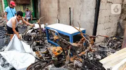Sebanyak 543 rumah hangus terbakar pada insiden yang terjadi pada pukul 00.35 WIB. (Liputan6.com/Herman Zakharia)