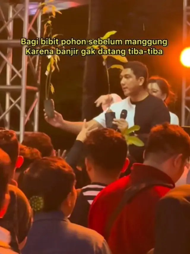 6 Potret Tantri dan Arda Bagi-bagi Bibit Pohon di Konser Amal untuk Sumatera
