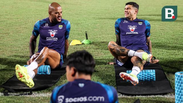 Official Training Persib Bandung