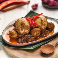 ilustrasi telur rendang/Chairun Nisa/Shutterstock