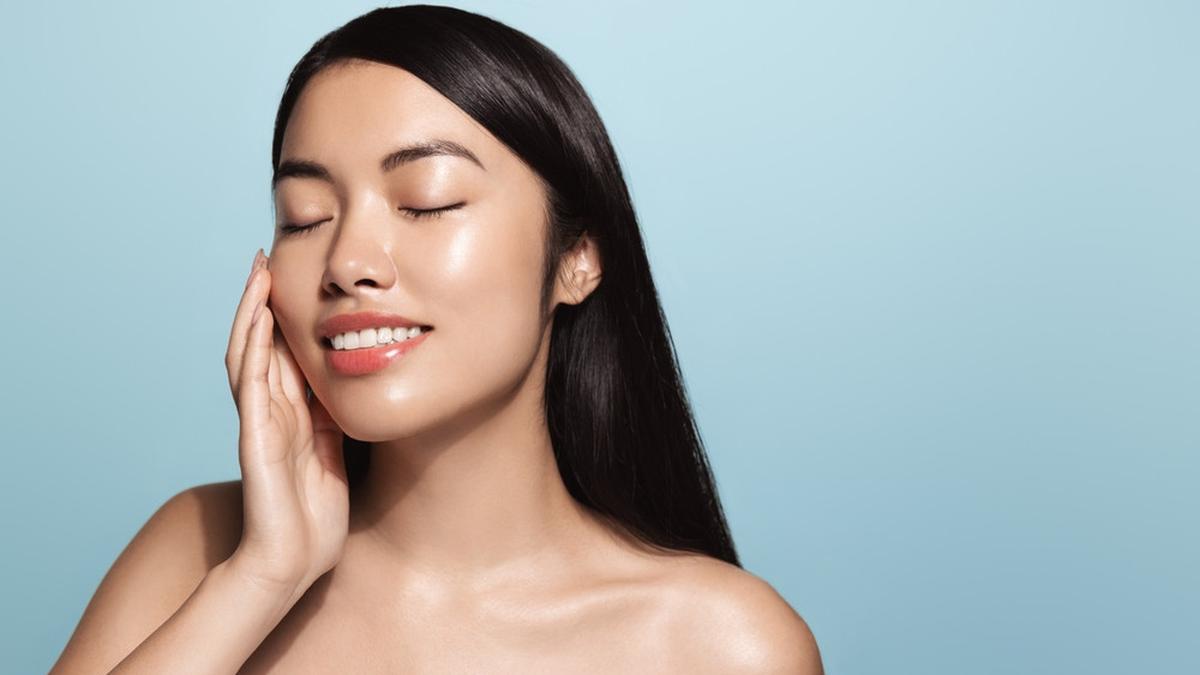 6 Tips Tren Makeup Habis Mandi ala Beauty Influencer, Glowing Sepanjang Hari