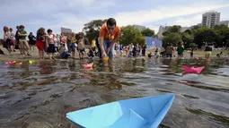 2 September dinyatakan sebagai hari libur yang menandai kemenangan Rusia atas Jepang saat perang dunia II, (2/9/2014). (REUTERS/Yuri Maltsev)