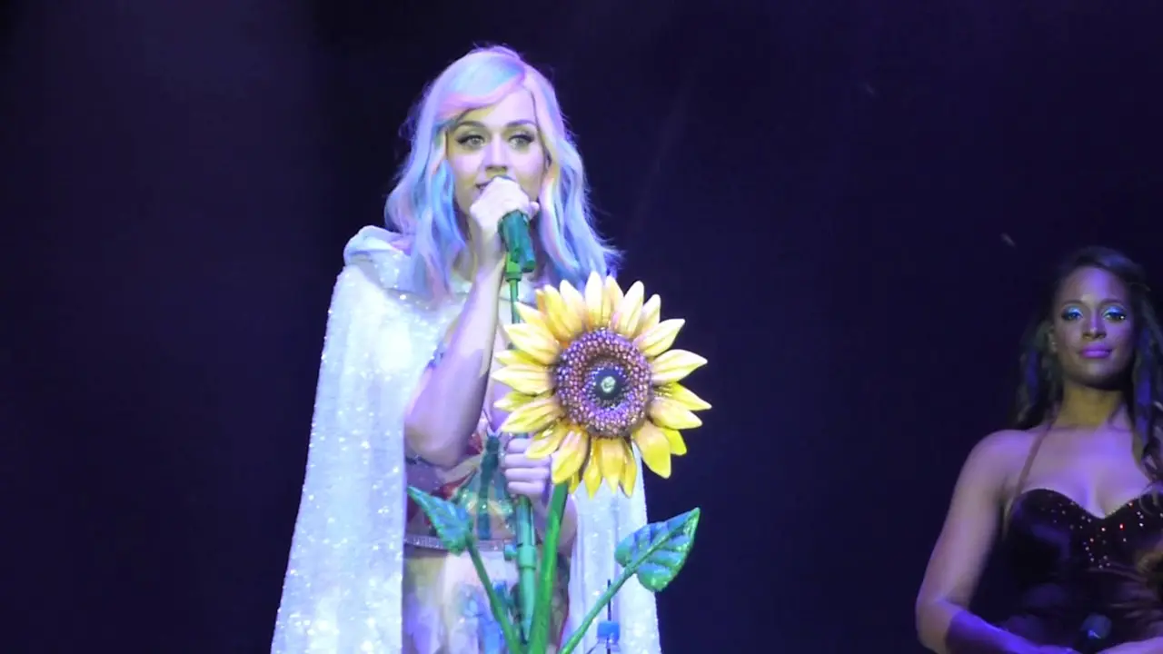 Saksikan Kembali Keseruan Aksi Panggung Katy Perry di Sydney