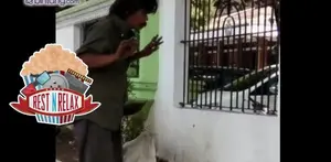 Netizen dihebohkan dengan foto seorang pria yang Salat Jumat menggunakan pakaian lusuh dan tanpa alas kaki di luar pagar Masjid Agung Garut, Jawa Barat, pada Jumat 