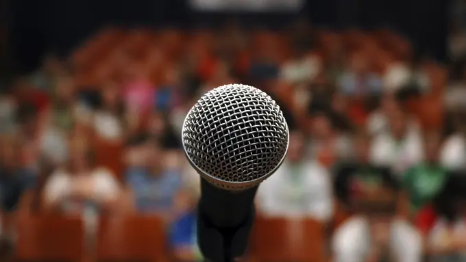 2 Kunci yang Bakal Bikin Kamu Sukses Jadi Pembicara