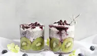 These chia seed recipes are perfect for an easy, light, and healthy breakfast or snack. (Photo: Brenda Godinez/Unsplash)