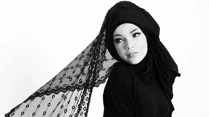 [Bintang] Dewi Sandra