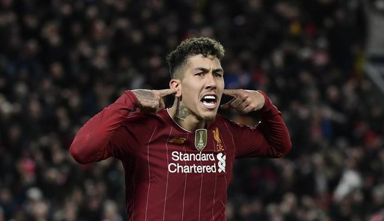 3. Roberto Firmino - Penyerang asal Brasil ini memiliki kemampuan dalam mengacak-acak dan membuyarkan konsentrasi pertahanan lawan. Firmino dipastikan akan lebih sering untuk membuka peluang bagi rekan setimnya mencetak gol. (AFP/Javier Soriano)