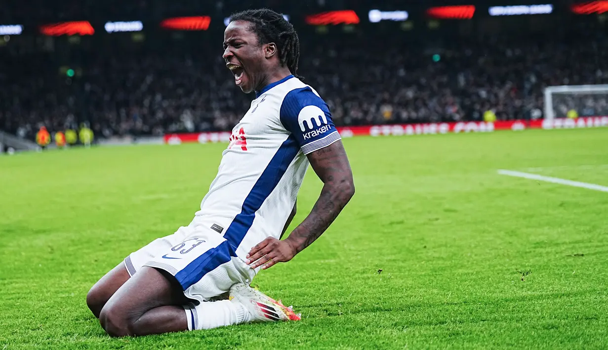 Pasukan muda Tottenham Hotspur sukses menunjukkan performa apik saat menaklukkan Elfsborg tiga gol tanpa balas. (AP Photo/Dave Shopland)