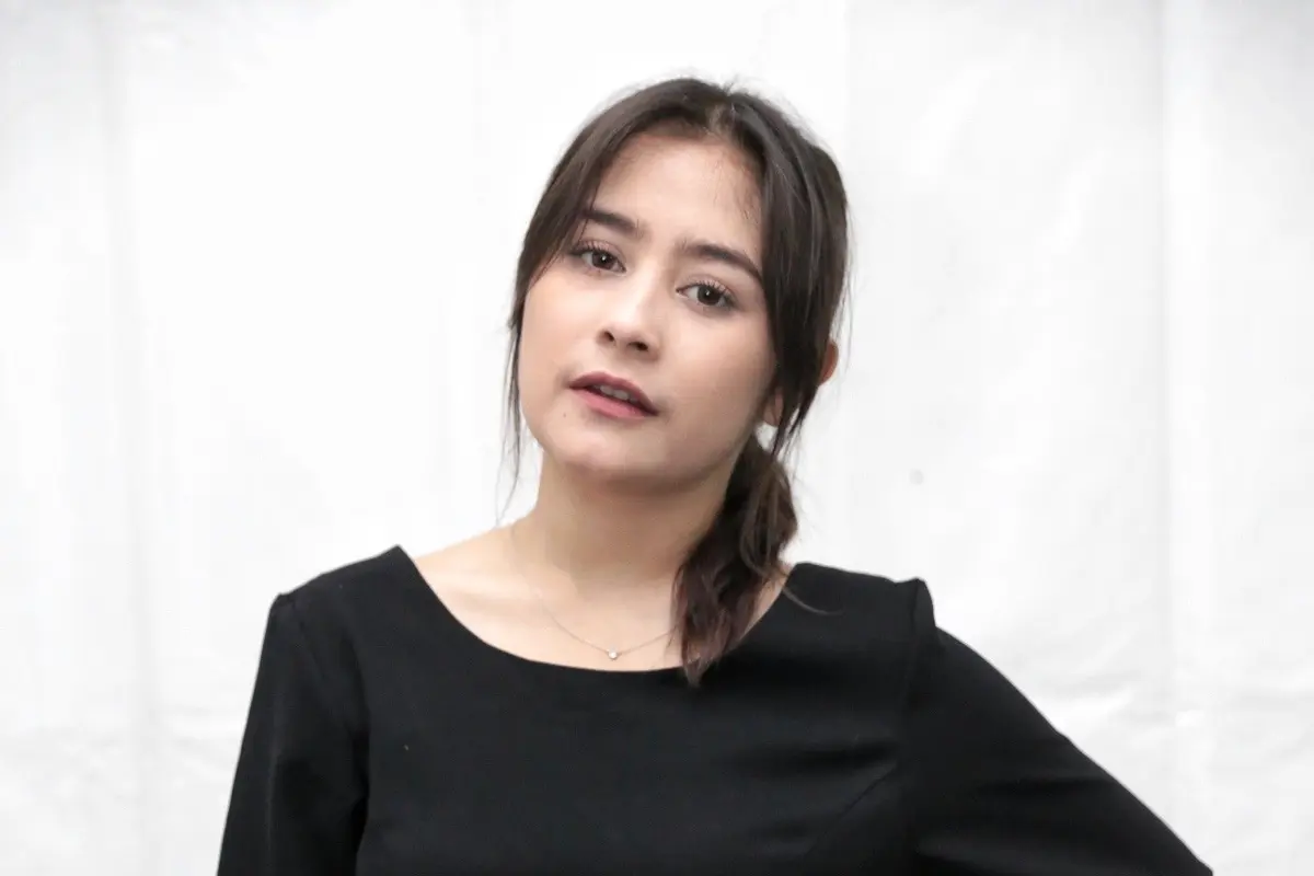 [Bintang] Prilly Latuconsina