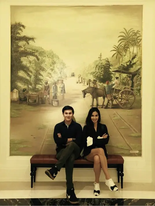 Istri dari Vino G Bastian ini pun siap melakukan proses promosi terkait film tersebut, bahkan ketika waktu Lebaran tiba. (Foto: instagram.com/marshatimothy)