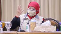 Gubernur Jatim Khofifah Indar Parawansa. (Dian Kurniawan/Liputan6.com)