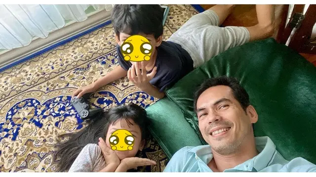 8 Artis Pria Sukses Besarkan Anak Tanpa Istri, Tegar Jadi Single Father