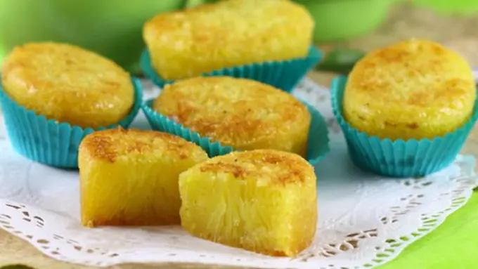 Resep bika ambon mini/copyright Natural Cooking Club