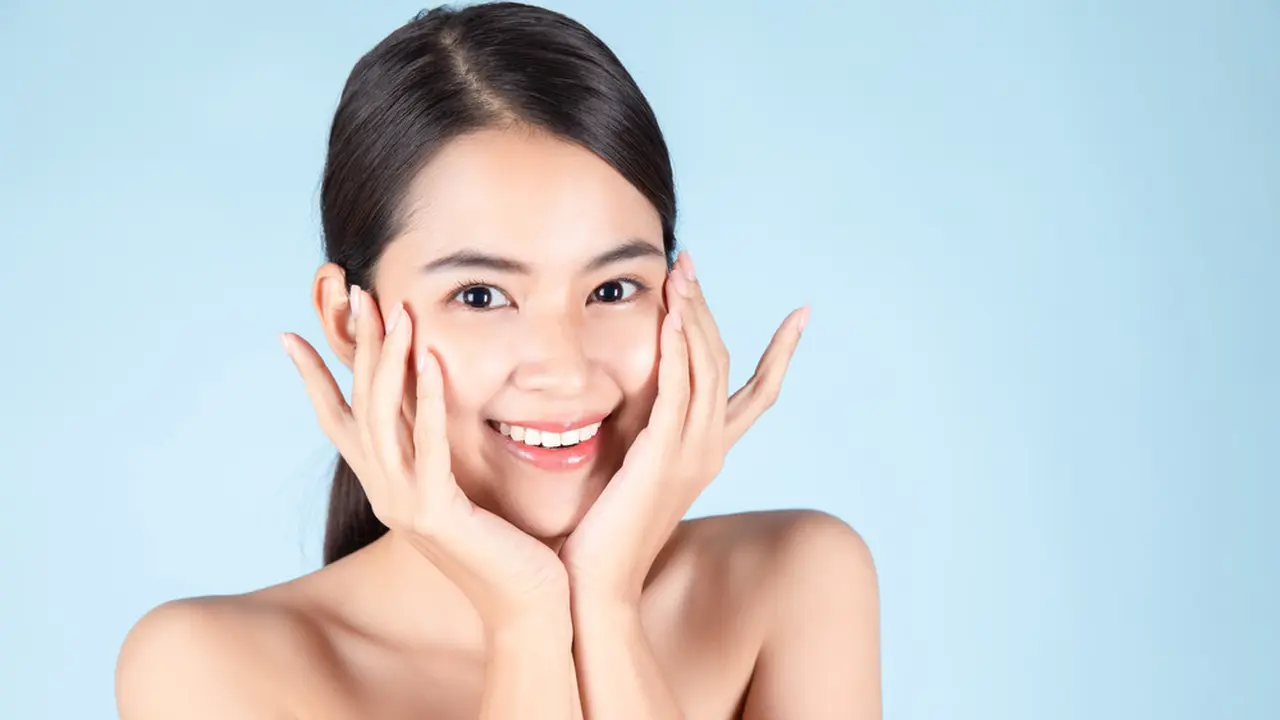 ilustrasi Tips memilih kandungan moisturizer untuk kulit yang berminyak/GP PIXSTOCK/shutterstock