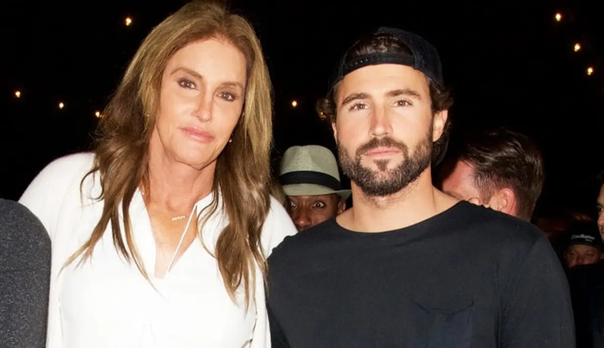 Caitlyn Jenner diundang ke pernikahan anak, Brody Jenner. Namun sepertinya ia takkan datang. (Life & Style)