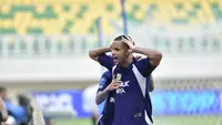 Pemain Persita Tangerang, Pablo Ganet, merayakan gol yang dicetaknya ke gawang Bali United dalam laga pekan ketujuh BRI Super League 2026/2027 di Banten International Stadium, Minggu (25/10/2026). (dok. Persita)