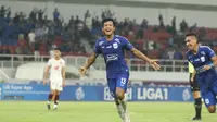 PSIS Semarang resmi mempermanenkan pemain pinjaman dari Persib Bandung, Bayu Mohamad Fiqri pada Jumat (28/4/2023). Kontrak pemain berusia 21 tahun ini bersama tim Pangeran Biru memang telah resmi diakhiri melalui kesepakatan bersama. (Bola.com/DOK. PSIS)